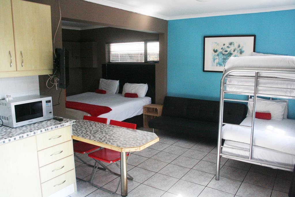 Colors Of Cape Town Lodge Ngoại thất bức ảnh